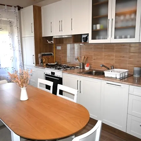 Ruszi Apartment Gyula
